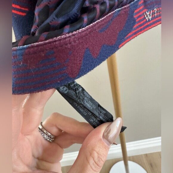 Peloton x WITH Collaboration Sports Bra – Medium - Picture 3 of 5